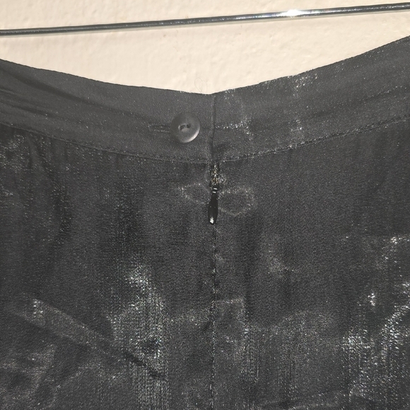 JS Collections Black Lined Shimmer Asymmetrical Maxi Skirt for a Night Out - Picture 6 of 10